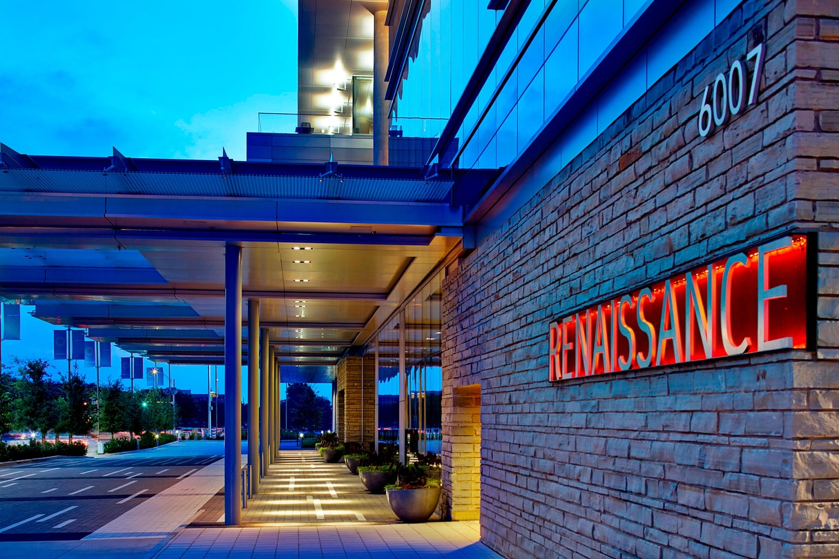 Renaissance Hotel Front Close