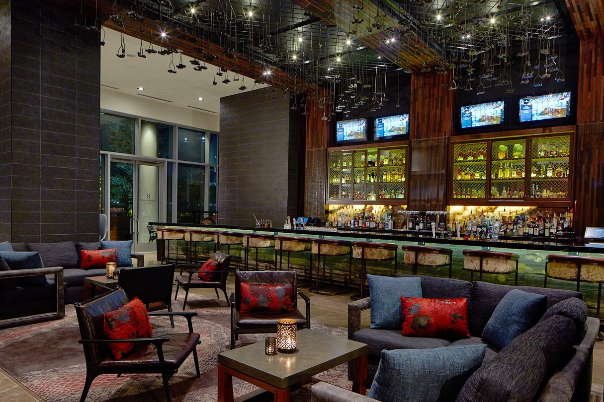Renaissance Hotel Lounge